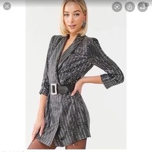Forever 21 Blazer/Dress Size Large